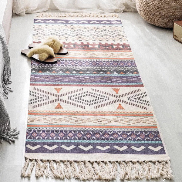 Färgglad sängmatta för flickrum med fransar