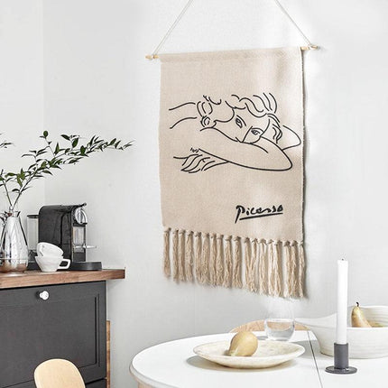 Väggbonad med Picasso-inspirerad linjekonst