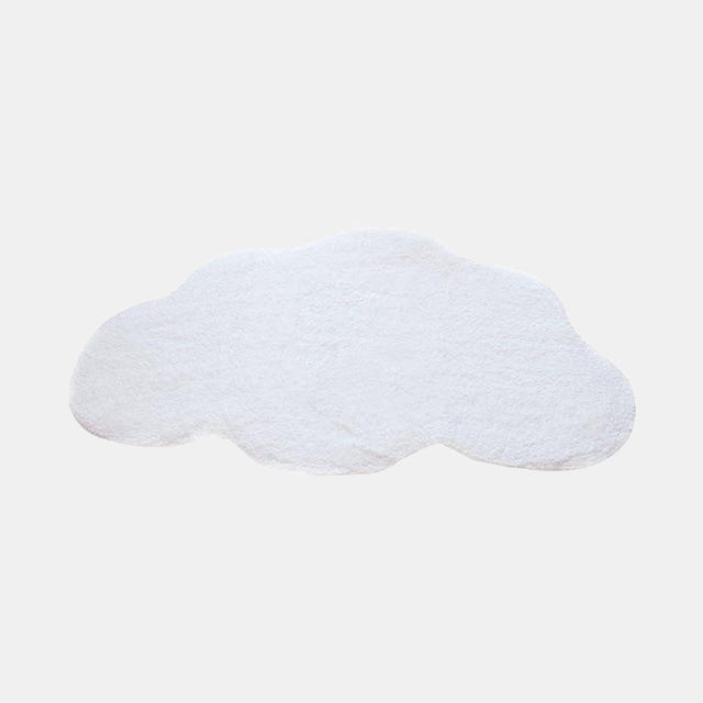 Vit fluffig matta i form av moln